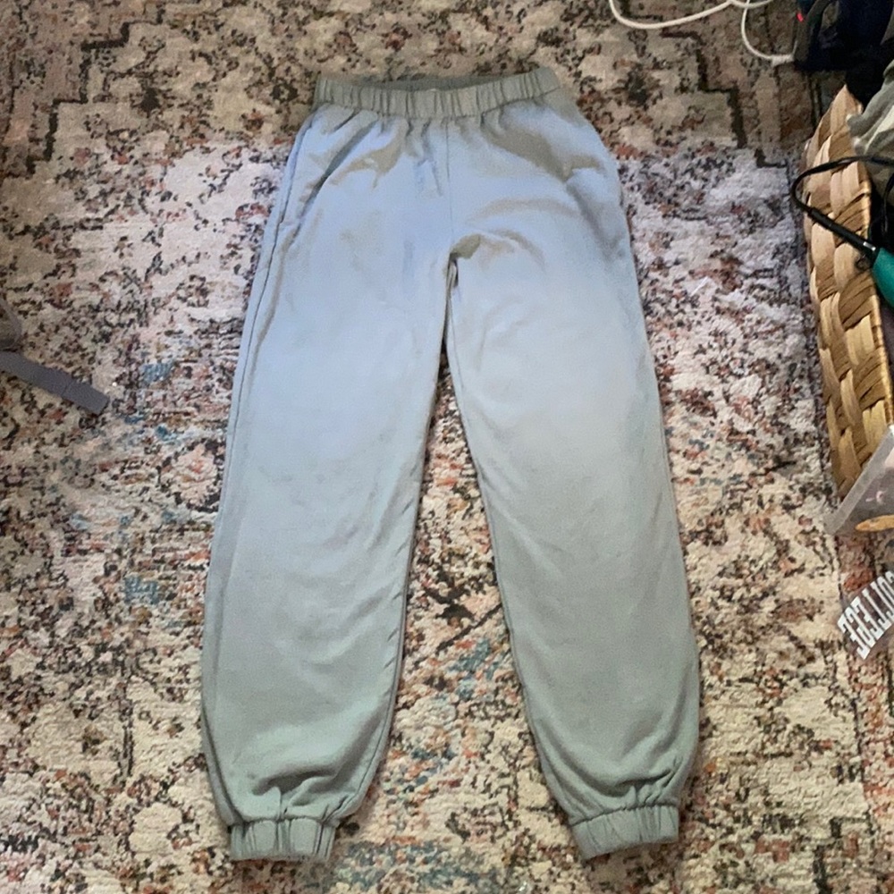 Brandy Melville sweatpants